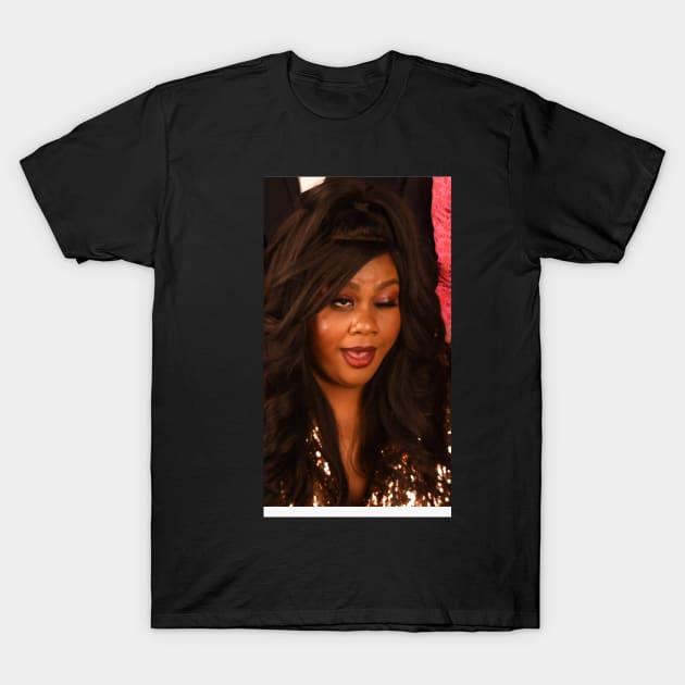 Another perfect picture. T-Shirt by Nicole Byer 